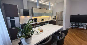 3-к квартира, вторичка, 114м2, 5/7 этаж