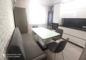 2-к квартира, вторичка, 63м2, 9/16 этаж