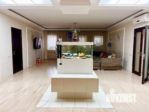 3-к квартира, вторичка, 272м2, 10/10 этаж