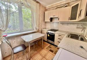 4-к квартира, вторичка, 63м2, 3/5 этаж