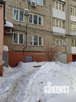 3-к квартира, вторичка, 63м2, 1/9 этаж