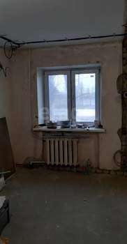 2-к квартира, вторичка, 43м2, 1/5 этаж