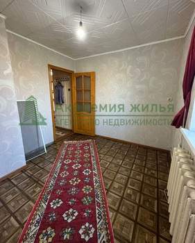 3-к квартира, вторичка, 61м2, 1/5 этаж