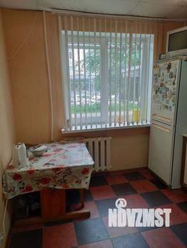 3-к квартира, вторичка, 64м2, 1/9 этаж