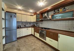 3-к квартира, вторичка, 130м2, 7/10 этаж