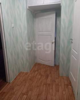 3-к квартира, вторичка, 70м2, 1/9 этаж