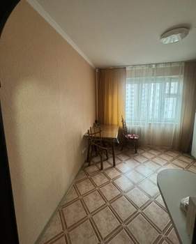 1-к квартира, вторичка, 40м2, 8/10 этаж