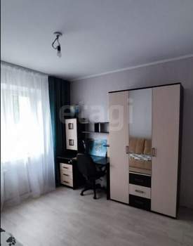 3-к квартира, вторичка, 77м2, 1/8 этаж