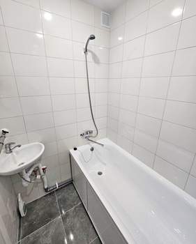 1-к квартира, вторичка, 41м2, 4/10 этаж