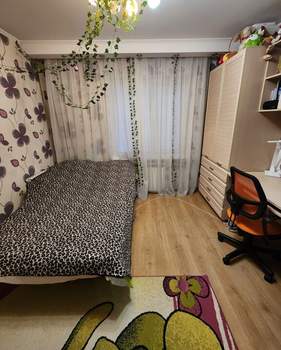 3-к квартира, вторичка, 79м2, 1/10 этаж