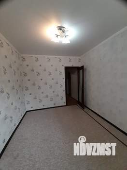 3-к квартира, вторичка, 64м2, 1/9 этаж