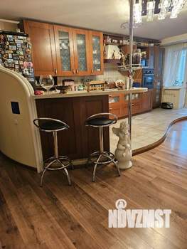 3-к квартира, вторичка, 110м2, 8/10 этаж