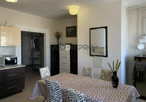 3-к квартира, вторичка, 111м2, 8/10 этаж