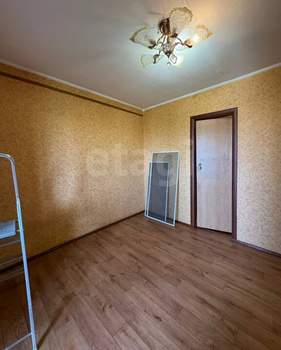 4-к квартира, вторичка, 73м2, 6/9 этаж