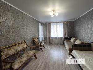 2-к квартира, вторичка, 47м2, 3/5 этаж