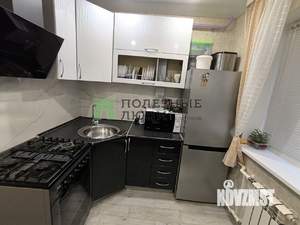 2-к квартира, вторичка, 42м2, 1/5 этаж