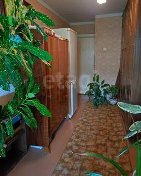 4-к квартира, вторичка, 75м2, 9/9 этаж