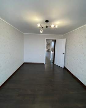 2-к квартира, вторичка, 60м2, 5/5 этаж