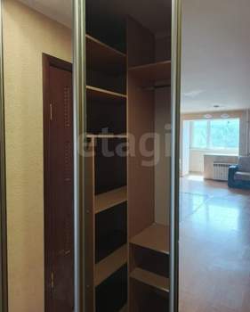1-к квартира, вторичка, 56м2, 9/10 этаж
