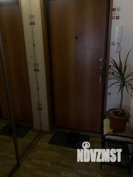 1-к квартира, вторичка, 33м2, 1/10 этаж