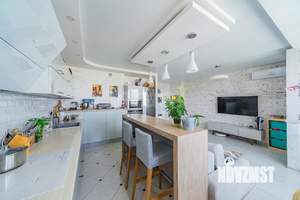 2-к квартира, вторичка, 68м2, 19/25 этаж