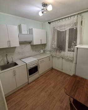 2-к квартира, вторичка, 43м2, 1/5 этаж