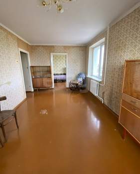 3-к квартира, вторичка, 57м2, 8/9 этаж