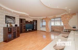 4-к квартира, вторичка, 118м2, 3/11 этаж