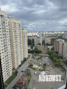 2-к квартира, вторичка, 61м2, 17/23 этаж