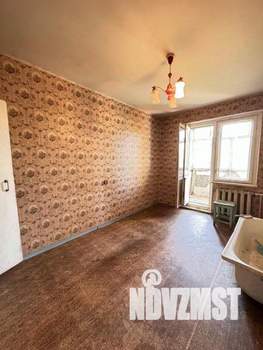 3-к квартира, вторичка, 65м2, 6/9 этаж