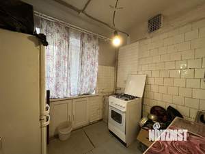 2-к квартира, вторичка, 44м2, 1/5 этаж