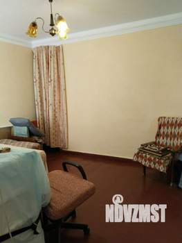 2-к квартира, вторичка, 70м2, 1/1 этаж