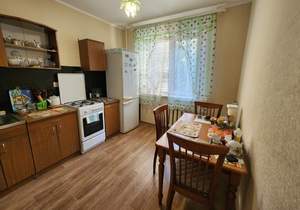 3-к квартира, вторичка, 65м2, 2/10 этаж