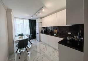 3-к квартира, вторичка, 81м2, 6/23 этаж