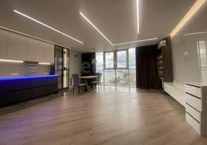 2-к квартира, вторичка, 63м2, 24/24 этаж