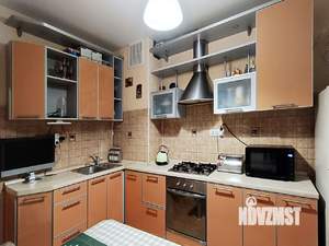 3-к квартира, вторичка, 64м2, 1/9 этаж