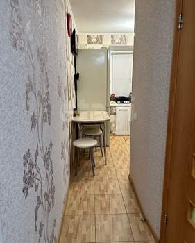 2-к квартира, вторичка, 49м2, 1/5 этаж