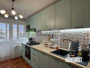 3-к квартира, вторичка, 121м2, 6/6 этаж