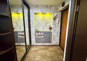 3-к квартира, вторичка, 55м2, 6/9 этаж