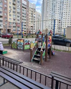 1-к квартира, вторичка, 40м2, 1/10 этаж