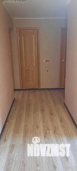 3-к квартира, вторичка, 61м2, 8/10 этаж