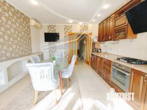 3-к квартира, вторичка, 146м2, 8/8 этаж