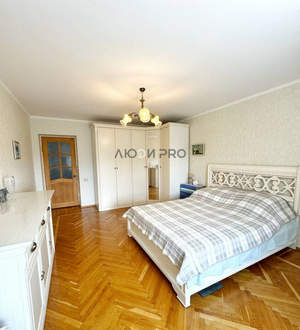 3-к квартира, вторичка, 78м2, 9/10 этаж