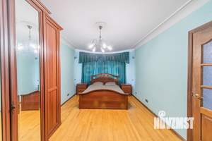 3-к квартира, вторичка, 70м2, 3/10 этаж