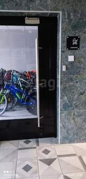 2-к квартира, вторичка, 63м2, 1/21 этаж