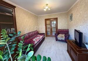 3-к квартира, вторичка, 60м2, 6/9 этаж
