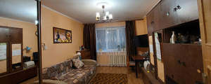 3-к квартира, вторичка, 63м2, 1/9 этаж