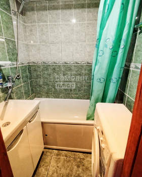 3-к квартира, вторичка, 60м2, 9/9 этаж