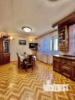 4-к квартира, вторичка, 156м2, 9/10 этаж