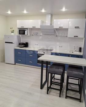 2-к квартира, вторичка, 50м2, 1/10 этаж